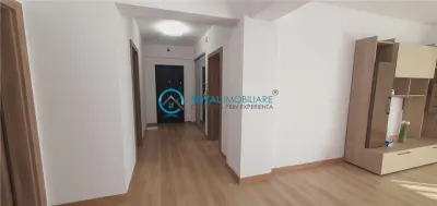 Royal Imobiliare-Inchiriere Apartament 3 Camere Zona Albert - foto 4