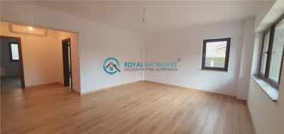 Royal Imobiliare-Vanzare Apartament 3 Camere Zona Albert - foto 3
