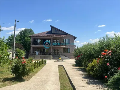Royal Imobiliare-Vanzare Vila Zona Romanesti - Romanesti
