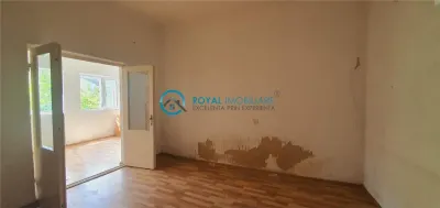 Royal Imobiliare-Inchiriere Spatiu Birouri Zona Democratiei - foto 16