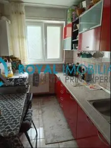 Royal Imobiliare - Vanzare apartament 2 camere zona Malu Rosu - foto 5
