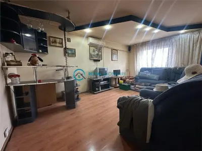 Royal Imobiliare - Inchiriere apartament 3 camere zona Mihai Bravu - Ploiesti