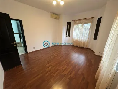 Royal Imobiliare - Inchiriere vila zona Democratiei - foto 9