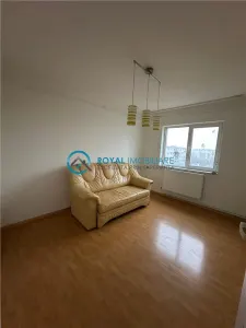 Royal Imobiliare - Vanzare apartament 3 camere - Ploiesti