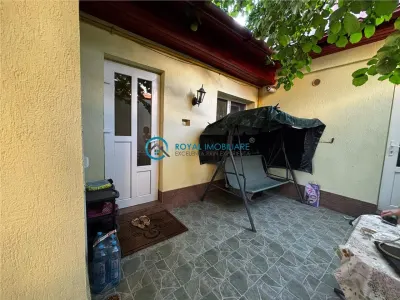 Royal Imobiliare - Vanzare Casa Zona Lupeni - foto 11