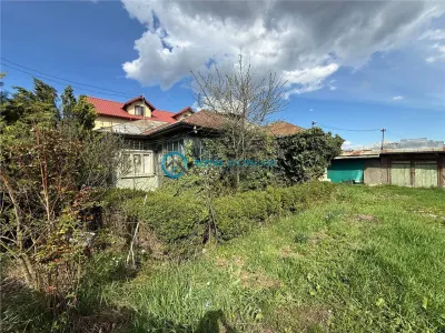 Royal Imobiliare - Vanzare teren intravilan comuna Paulesti sat Gageni - foto 4