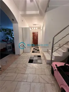 Royal Imobiliare - Inchirieri Vile Paulesti - foto 17