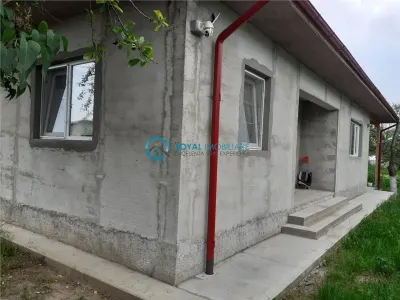 Royal Imobiliare - Vanzare casa zona Vadu Sapat - Vadu Sapat