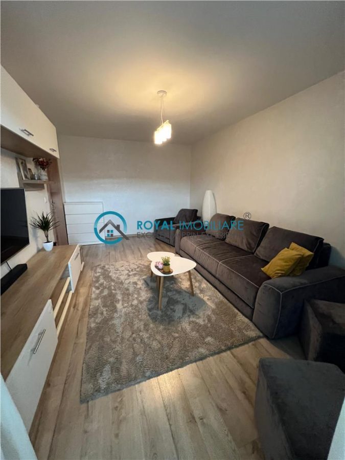Royal Imobiliare - Vanzare apartament 2 camere, zona Bld Bucuresti - Ploiesti