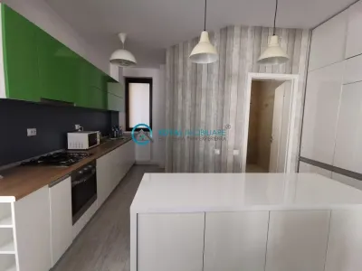 Royal Imobiliare - Vanzare Apartament 2 camere zona Ultracentral - foto 3