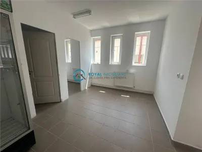 Royal Imobiliare - inchiriere spatiu birouri zona Transilvaniei - foto 3