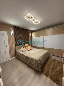 Royal Imobiliare - Vanzare apartament 3 camere zona Albert - foto 4