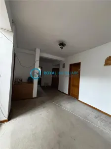 Royal Imobiliare - Vanzare Vila S+P+2 Zona Ana Ipatescu - foto 23