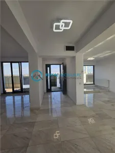 Royal Imobiliare - Vanzari Vile zona Albert - foto 2