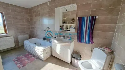 Royal Imobiliare - Vanzare Vila P+1 Bucov - foto 12