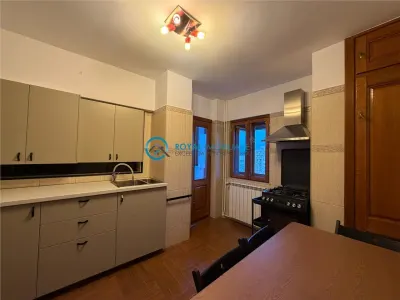 Royal Imobiliare - Inchiriere apartament 2 camere zona P-ta Mihai Viteazu - foto 6