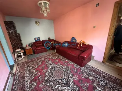 Royal Imobiliare - Vanzare Casa Poienarii-Rali - foto 2