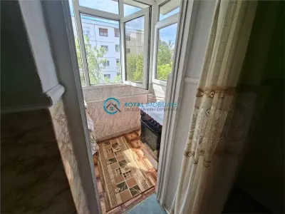 Royal Imobiliare - Vanzare apartament 3 camere zona Paltinis - foto 8