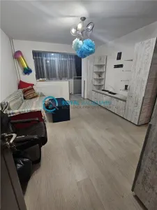 Royal Imobiliare - Vanzare apartament 2 camere zona Sud - foto 1