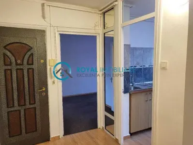 Royal Imobiliare - Vanzare apartament 2 camere zona Republicii - foto 5