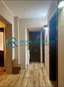 Royal Imobiliare - Vanzare apartament 3 camere zona B-dul Bucuresti - foto 7