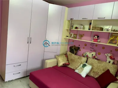 Royal Imobiliare - Inchiriere apartament 3 camere zona Marasesti - foto 6