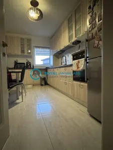 Royal Imobiliare - Vanzare apartament 4 camere zona 9 Mai - foto 7