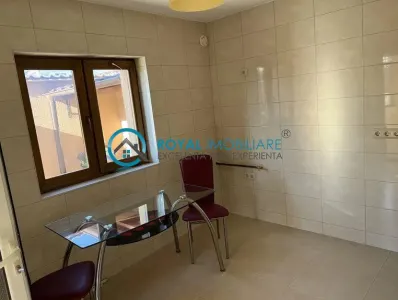 Royal Imobiliare - Inchiriere Casa 3 camere Zona Gheorghe Doja - foto 4