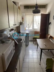 Royal Imobiliare - Vanzare apartament 3 camere zona Ultracentral - foto 8
