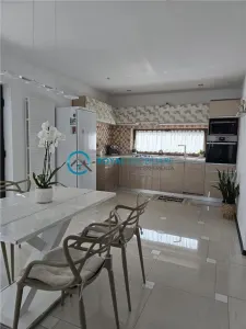 Royal Imobiliare - Vanzare Vila Pleasa - foto 9
