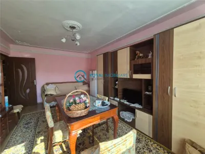 Royal Imobiliare - Vanzare apartament 2 camere zona Paltinis - Ploiesti