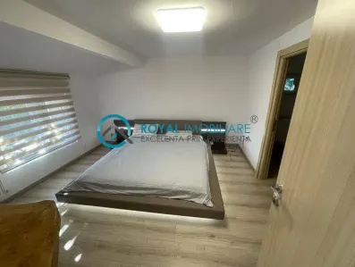 Royal Imobiliare - Vanzare Vila P+M zona Parcul Tineretului - foto 4