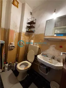Royal Imobiliare- Vanzare apartament 3 camere, zona Bld Republicii - foto 13