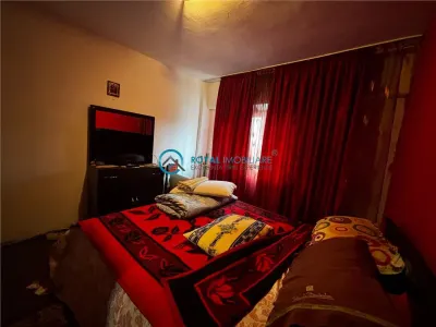 Royal Imobiliare- Vanzare apartament 3 camere, zona Bld Republicii - foto 5