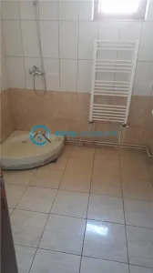 Royal Imobiliare - Vanzare vila 10 camere zona Cantacuzino - foto 22