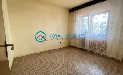 Royal Imobiliare- Vanzare apartament 4 camere, zona Piata M Viteazu - Ploiesti