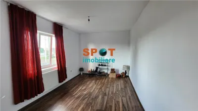 Oportunitate Casă Perfectă pentru Birouri Moderne - foto 7
