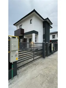 Vila spatioasa cu 4 camere  Visani la asfalt! Mutare rapida! - foto 3