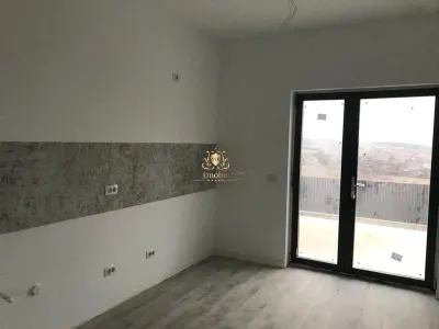 Casa pe parter  4 camere Bucium Barnova doar 120000 euro! Mutare imediata! - foto 12