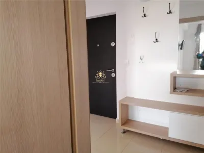 Apartament 2 camere Tatarasi linga statie de tramvai. ! Liber. - foto 2