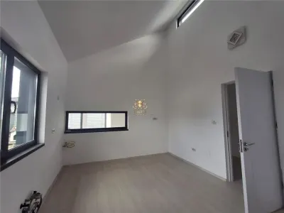 Casa eleganta 4 camere cu 600mp teren.Bucium Visani.Mutare imediata! - foto 6