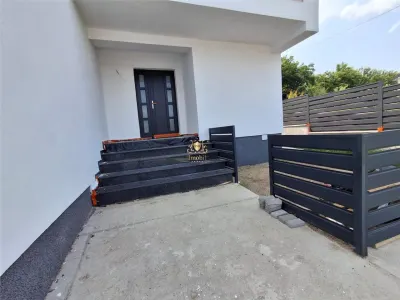 Vila moderna tip duplex Arcadia  Bucium .Finalizat! - foto 3