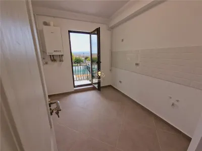 Apartament cu 2 camere si gradina Cug-Lunca Cetatuii.10 min de mijloc de transport!Comision 0. - foto 2