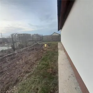 Super pret! Casa parter 3 camere cu placa de beton si 410 mp teren! Rate la dezvoltator! - foto 9
