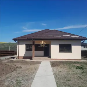 Casa parter Valea Lupului 800mp teren MUTARE IMEDIATA! - foto 10