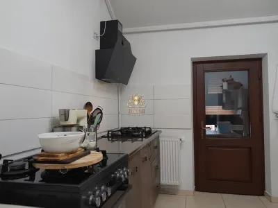 APARTAMENT 3 CAMERE +MANSARDA MOBILAT SI UTILAT GALATA PLATOUL INSORIT - foto 6