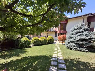 Vila eleganta -  proiect deosebit crama garaj sala de fitnes foisor si 825m teren Plopii fara sot Bucium. - foto 17