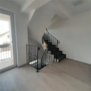Finalizatala asfalt !Vila cu 5 camere si pod amenajat.MUTARE IMEDIATA! - foto 13