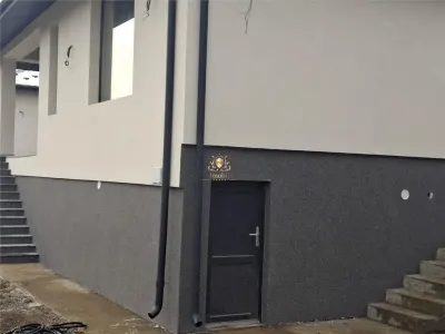 Casa pe parter  4 camere cu  2 beciuri si terasa ! Tomesti Primarie! Finalizare rapida! - foto 2