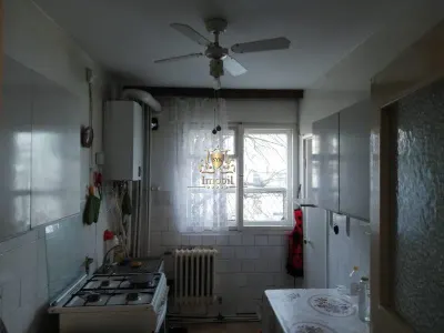 APARTAMENT 4 CAMERE TATARASI NEUROCHIRURGIE CU BECI SI GARAJ ! - foto 14